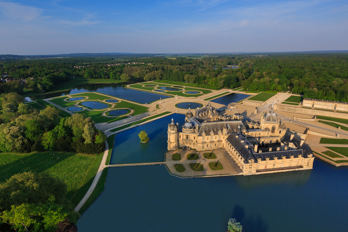 The domain of Chantilly