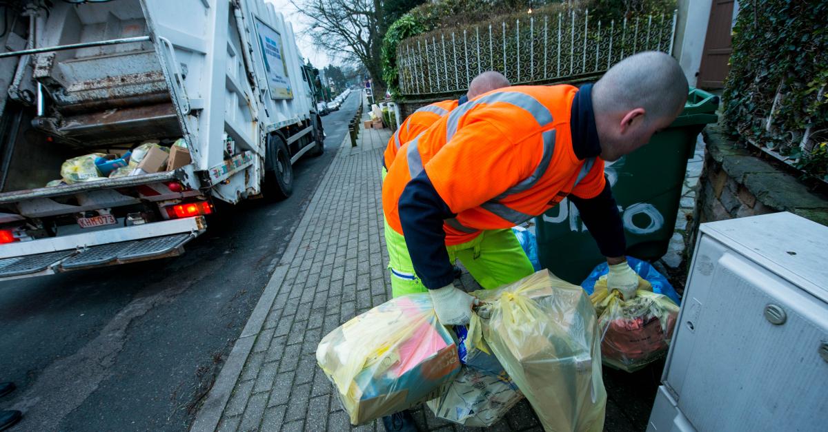 Brussels collects bulky waste in October Brussels Express