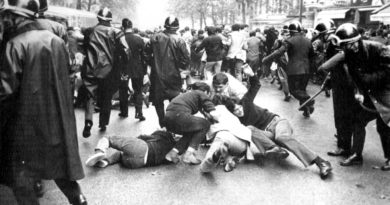 riot-in-paris-1968
