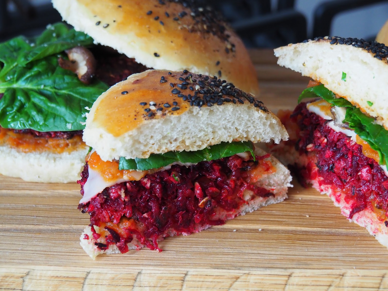 Beetroot Burgers with Goat Cheese, Spinach and TomatoApple Chutney